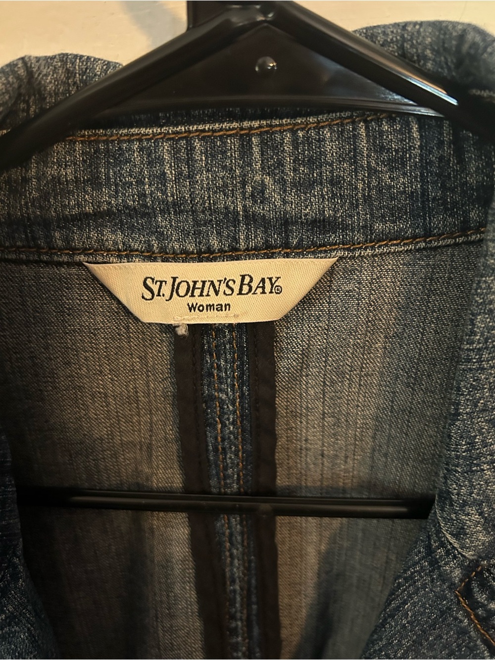 St. John’s Bay Denim Blazer - Picture 2 of 5